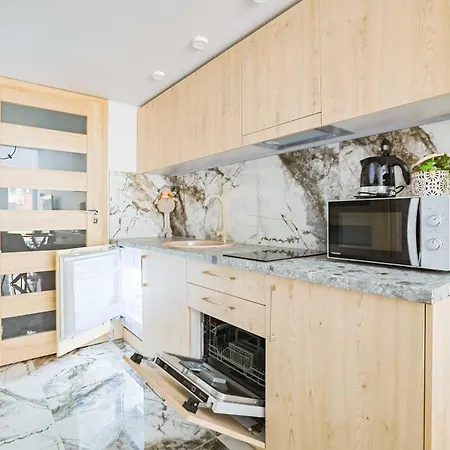 Oasis By The Sea, By Cohost Palanga